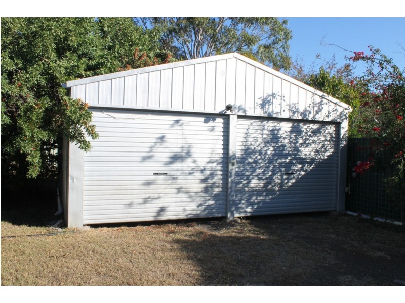 1 Ellen Street, Dalby QLD 4405