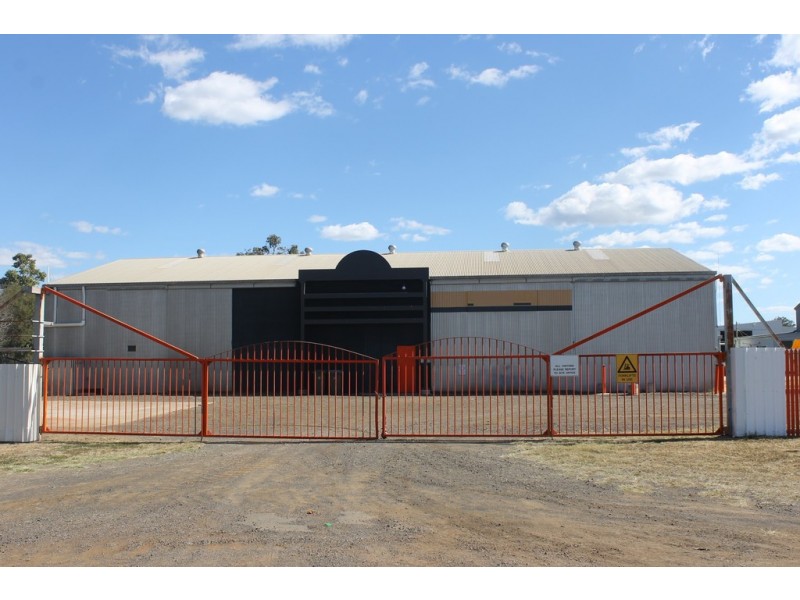 41-43 Loudoun Road, Dalby QLD 4405