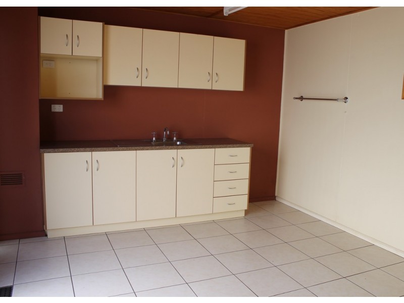 41-43 Loudoun Road, Dalby QLD 4405