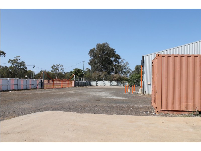 41-43 Loudoun Road, Dalby QLD 4405