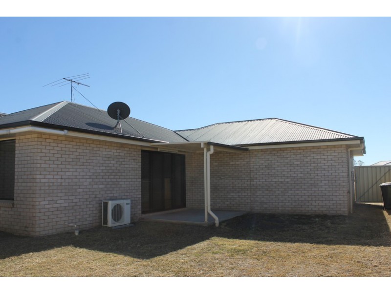 5 Dakota Place, Dalby QLD 4405