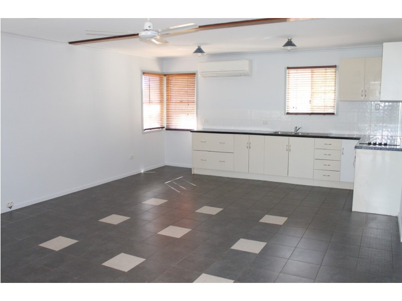 10 Mary Street, Dalby QLD 4405