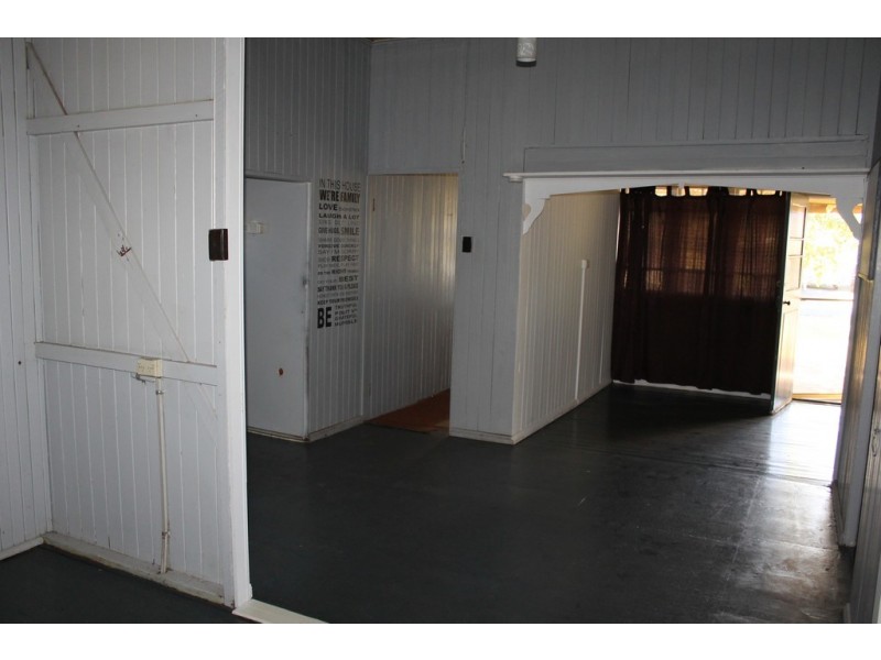 38 Jimbour Street, Jandowae QLD 4410