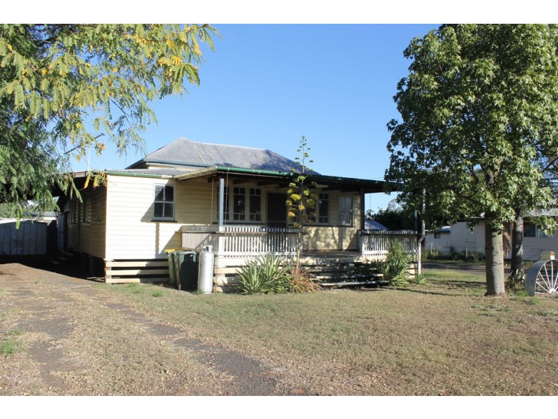 38 Jimbour Street, Jandowae QLD 4410