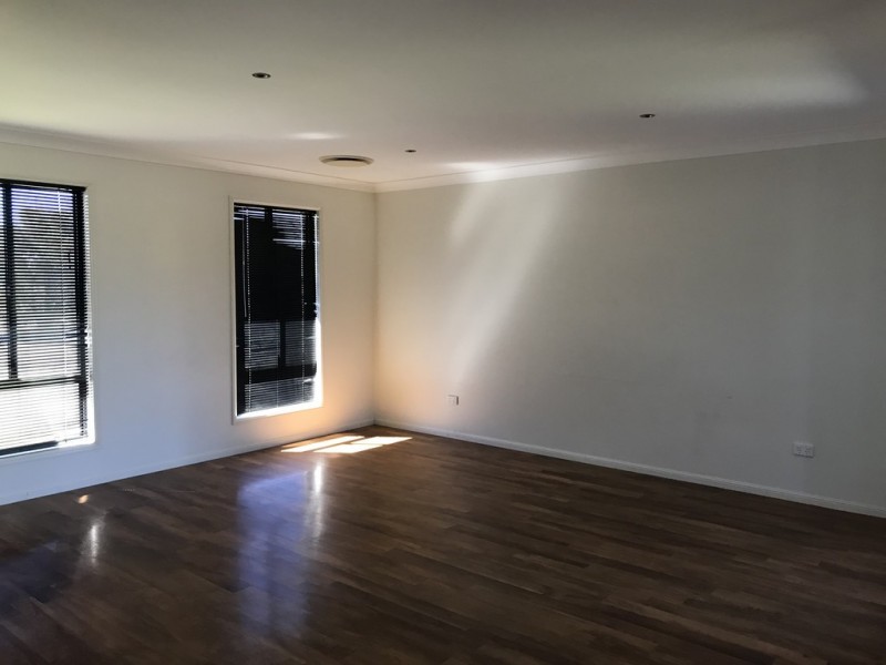 120 Sandalwood Ave, Dalby QLD 4405