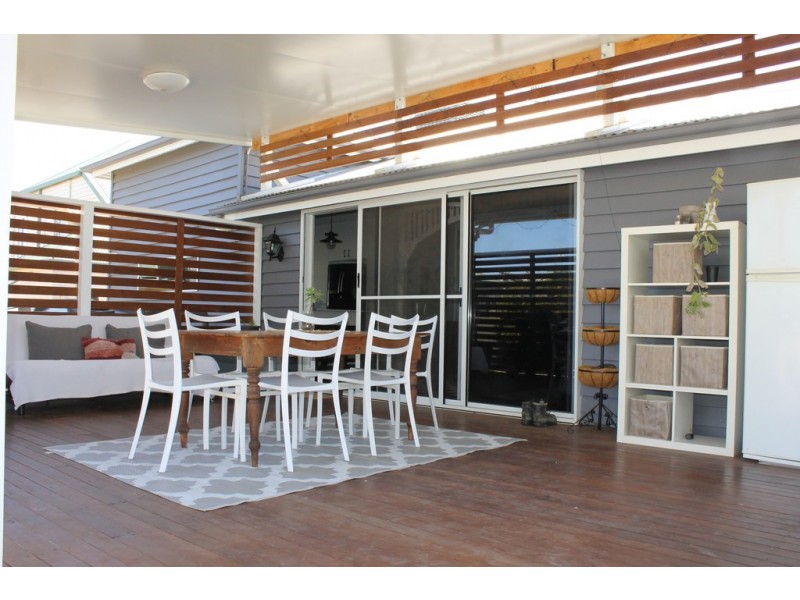 42 Bunya Street, Dalby QLD 4405