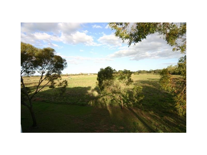 29 James St, Dalby QLD 4405