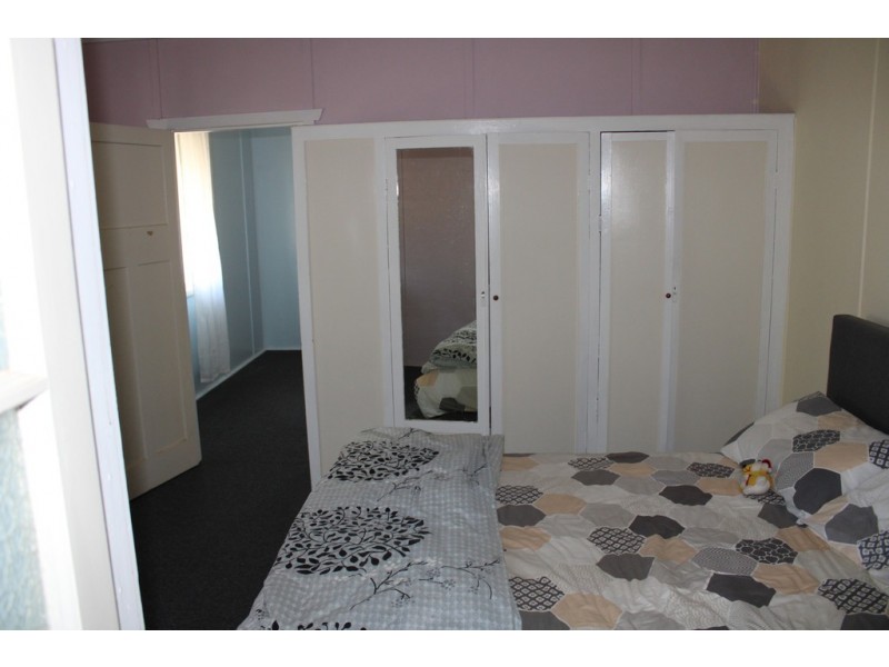 33 Sydney Street, Jandowae QLD 4410