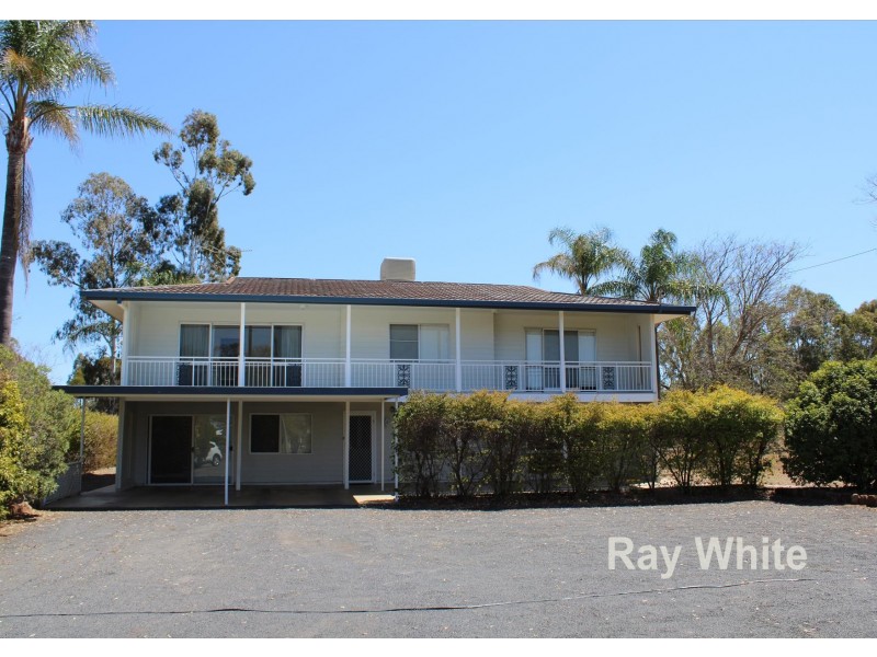 124 Nicholson Street, Dalby QLD 4405