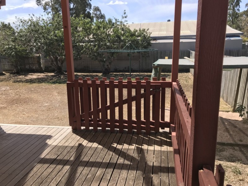2 Wills Place, Dalby QLD 4405