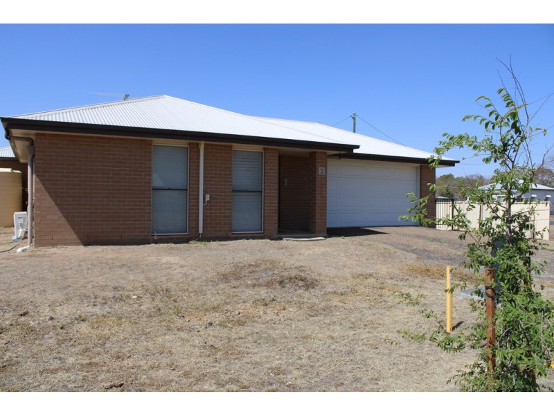 2 Dakota Place, Dalby QLD 4405