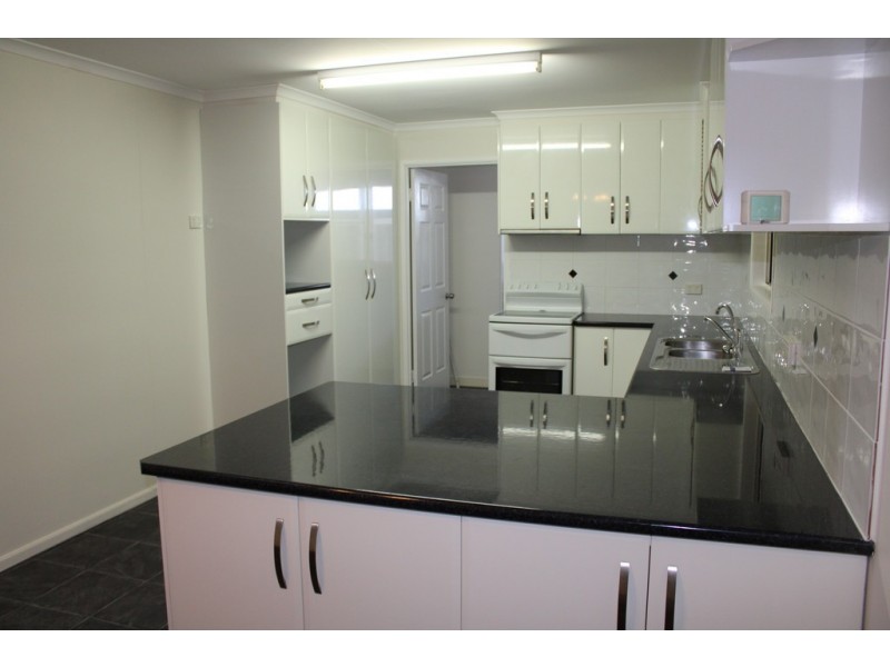 73 Owen Street, Dalby QLD 4405