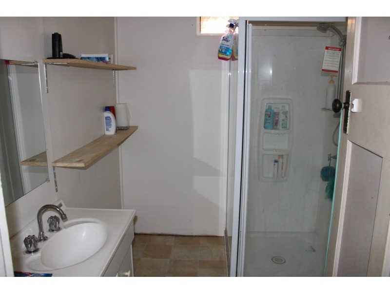 6 Wooburn Street, Dalby QLD 4405