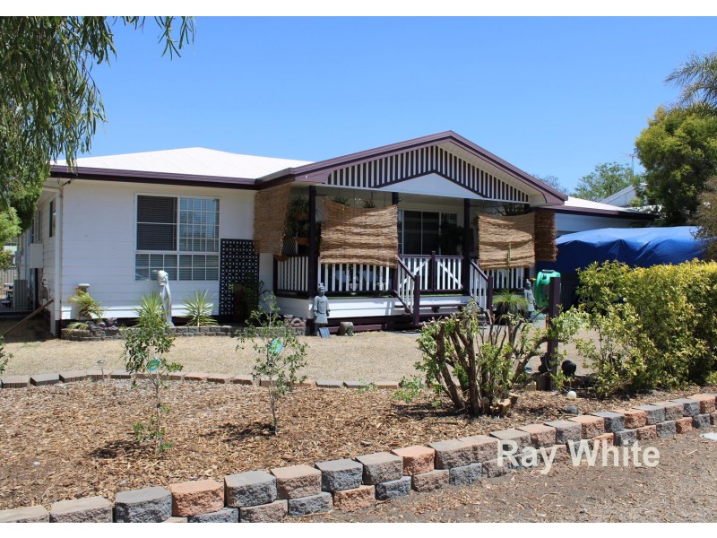 7 Leichhardt Ave, Dalby QLD 4405