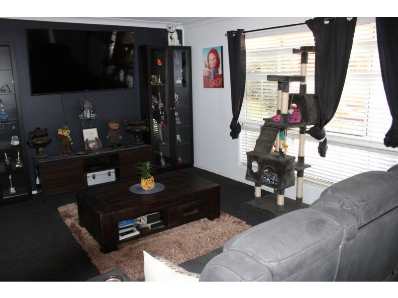 7 Leichhardt Ave, Dalby QLD 4405