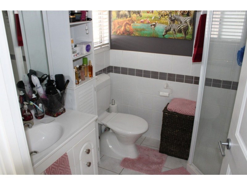 7 Leichhardt Ave, Dalby QLD 4405