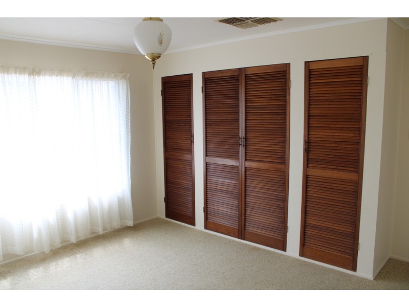 22 Wren Street, Dalby QLD 4405