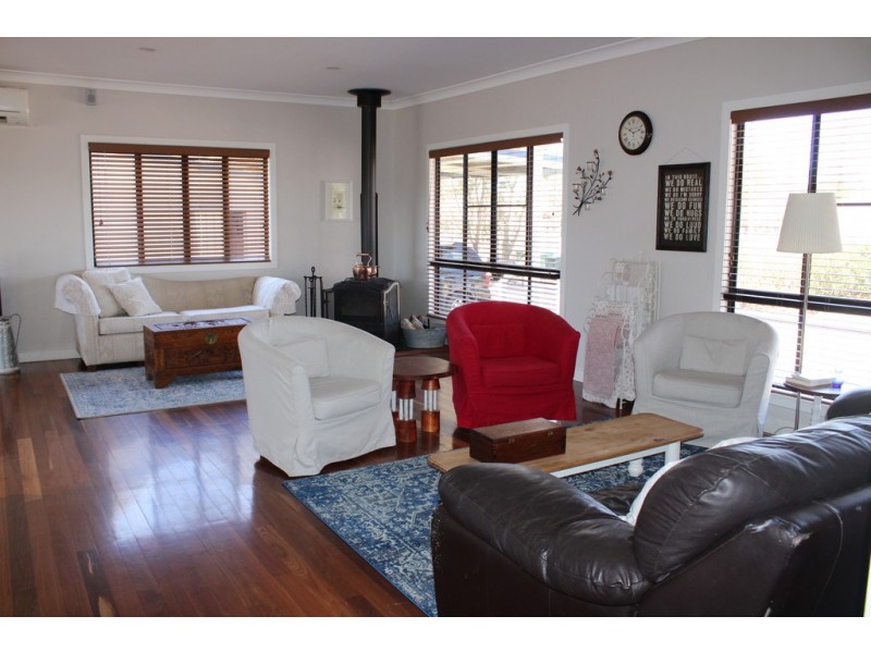 39 Hedge Road, Dalby QLD 4405