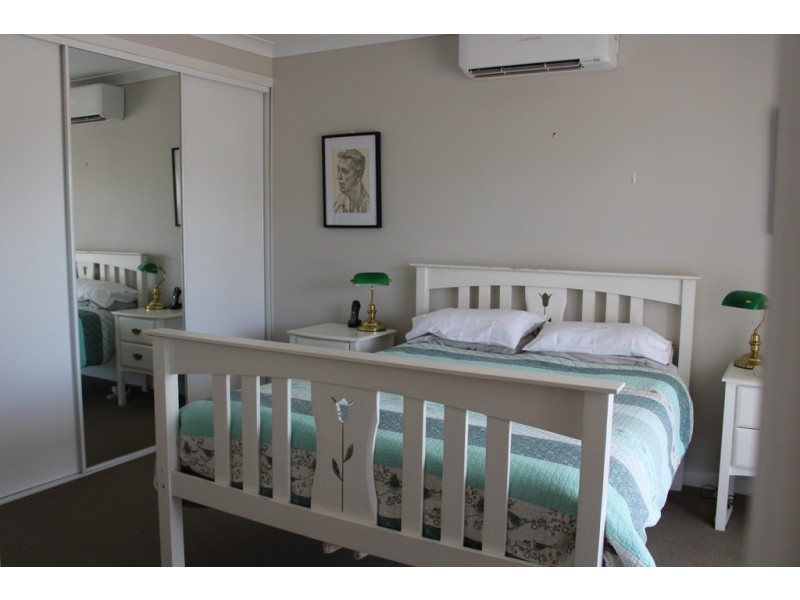 39 Hedge Road, Dalby QLD 4405