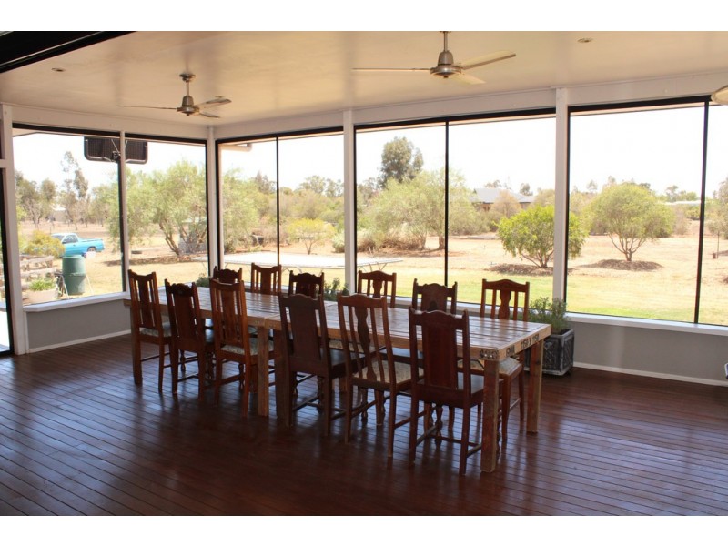 39 Hedge Road, Dalby QLD 4405