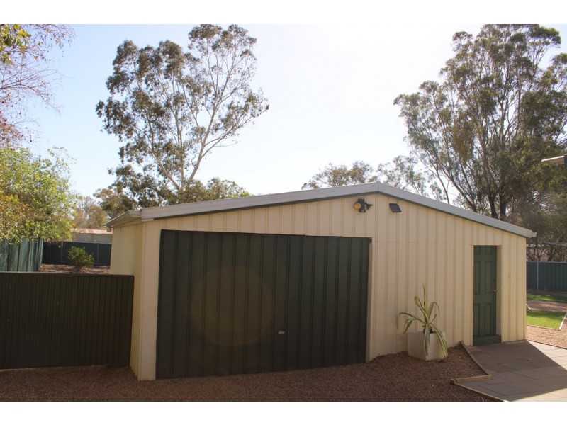 14 Besley Street, Dalby QLD 4405