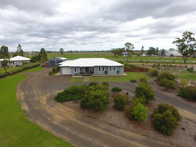 37 Banjo Patterson Place, Dalby QLD 4405
