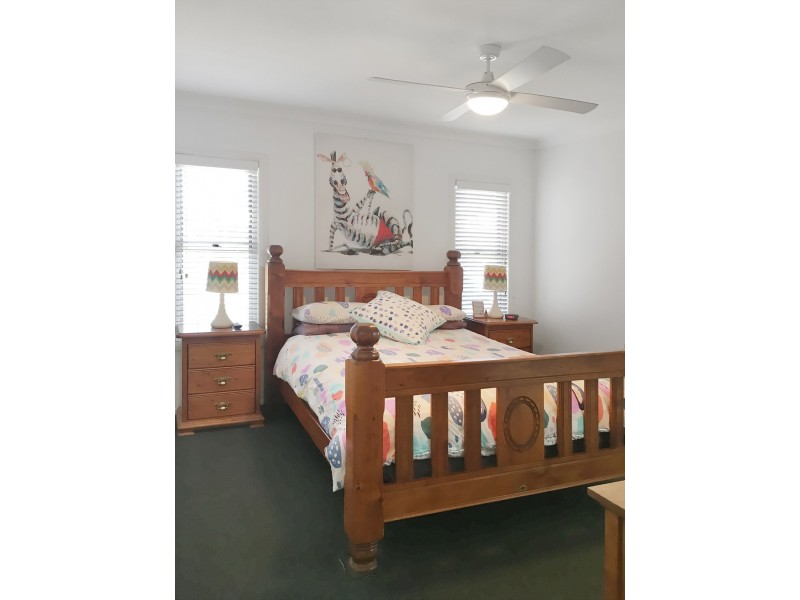 37 Banjo Patterson Place, Dalby QLD 4405