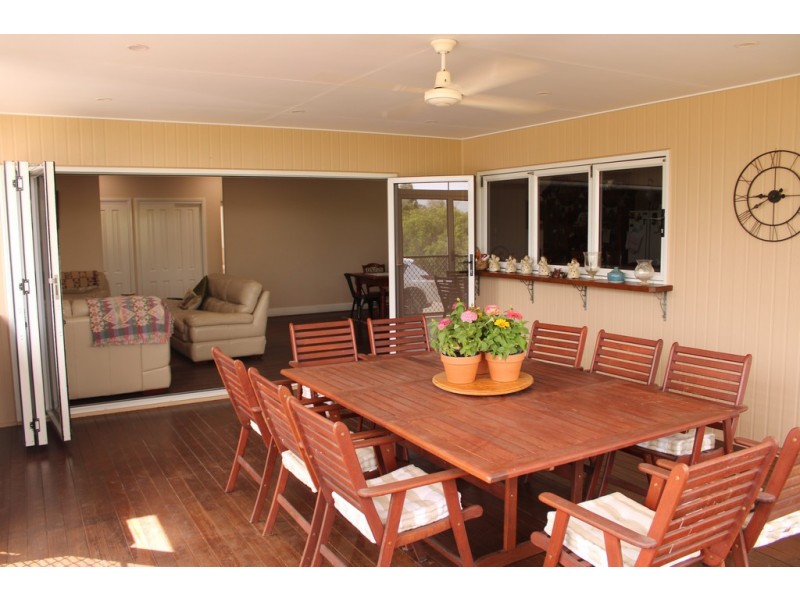 1 Riley Joel Court, Dalby QLD 4405