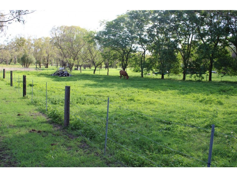 32 Chelldan Avenue, Dalby QLD 4405