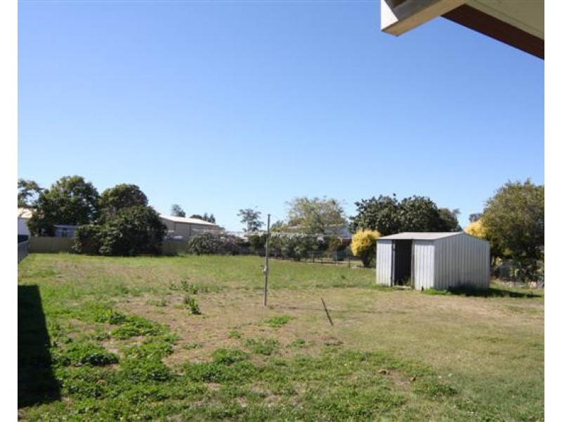 9 McQueen Street, Dalby QLD 4405