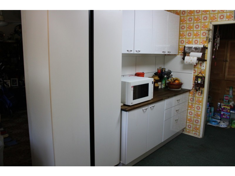 10 Rayner Street, Dalby QLD 4405