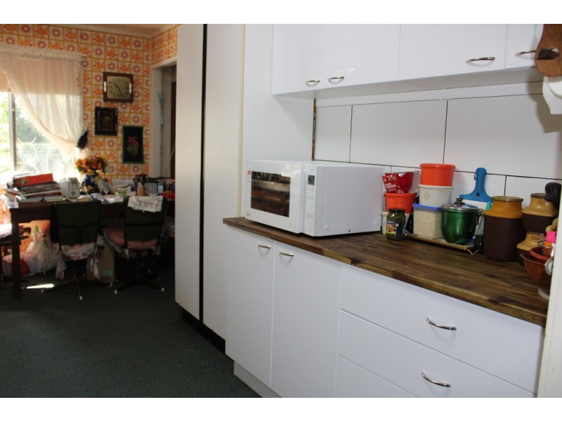 10 Rayner Street, Dalby QLD 4405