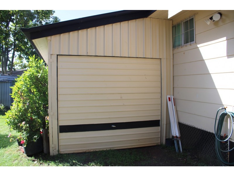 10 Rayner Street, Dalby QLD 4405