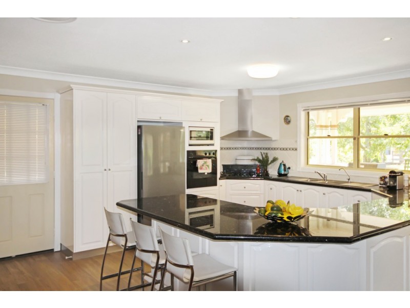 25 Ena Street, Dalby QLD 4405