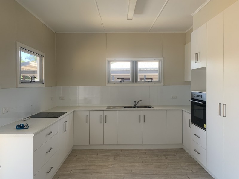 4 Jack Street, Dalby QLD 4405