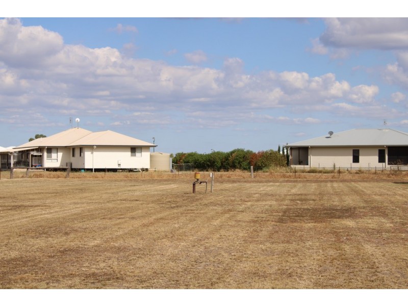 196 Blaxland Road, Dalby QLD 4405