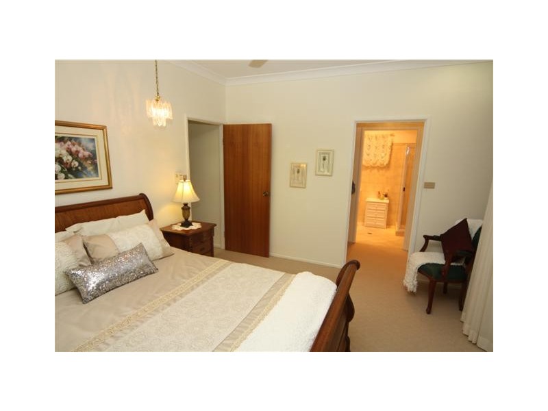 54 Chelldan Ave, Dalby QLD 4405