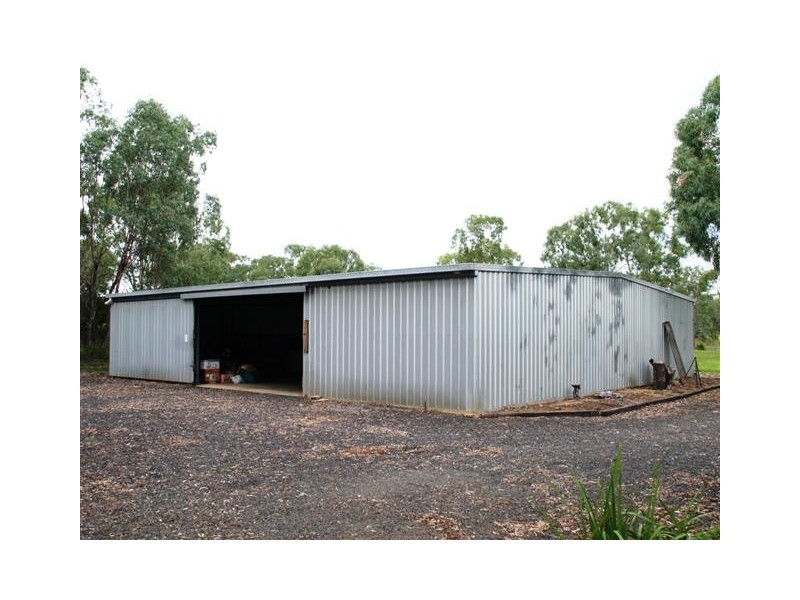 54 Chelldan Ave, Dalby QLD 4405