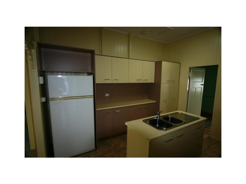 3 William Street, Dalby QLD 4405