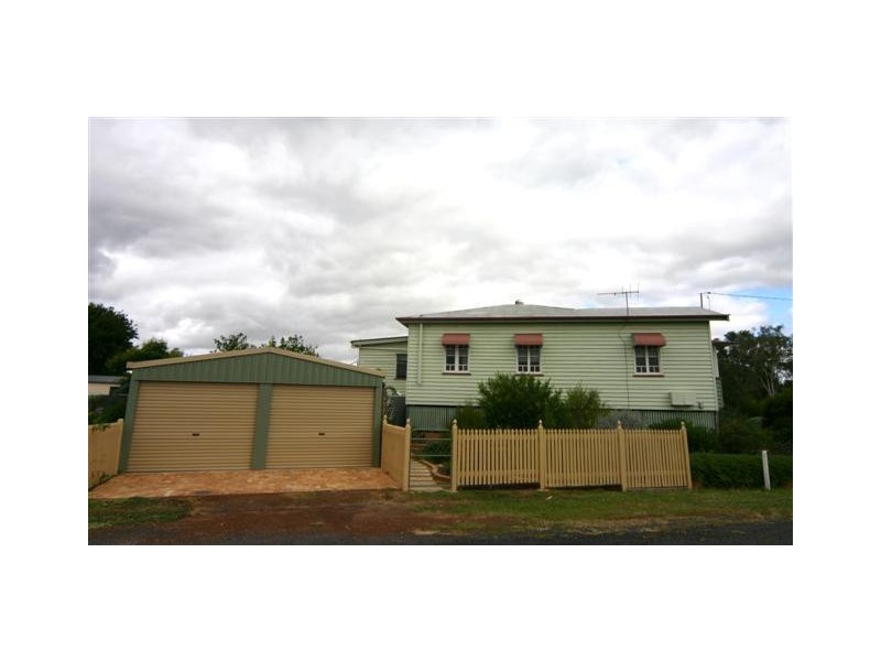3 William Street, Dalby QLD 4405