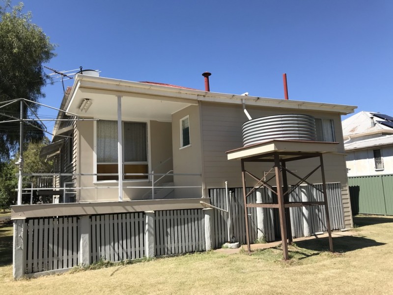 13 Loam Street, Dalby QLD 4405