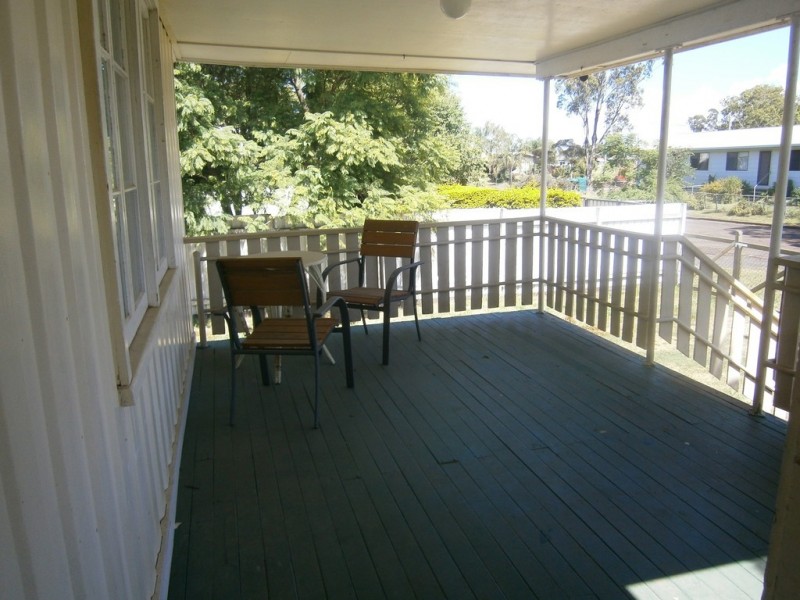 13 Nearhos Street, Dalby QLD 4405