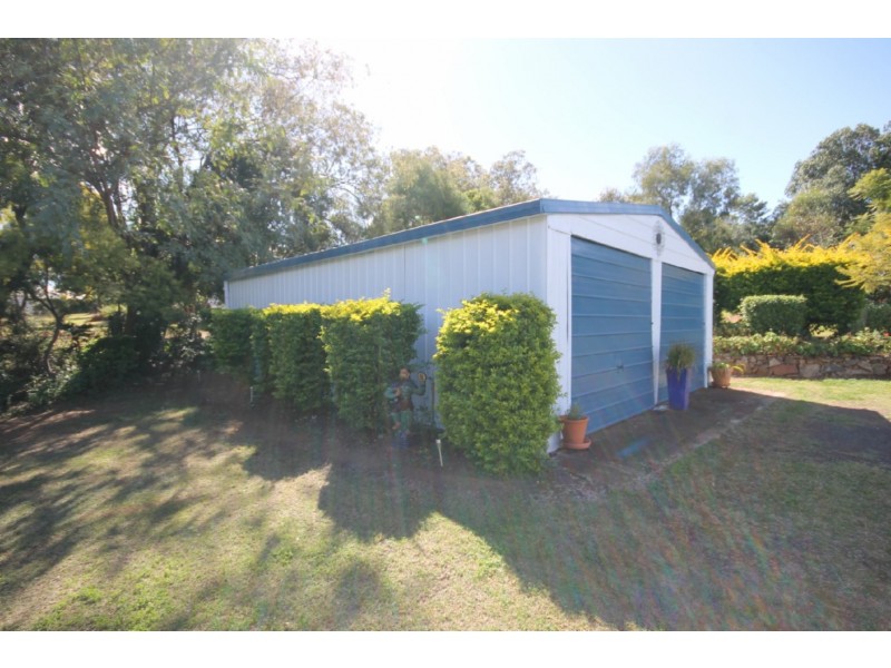 69 Wallace Street, Bell QLD 4408
