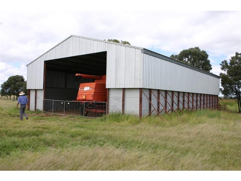 Tara QLD 4421