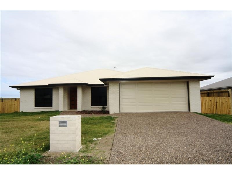 84 Gosden Drive, Dalby QLD 4405