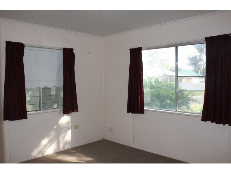 103 Moreton Street, Dalby QLD 4405