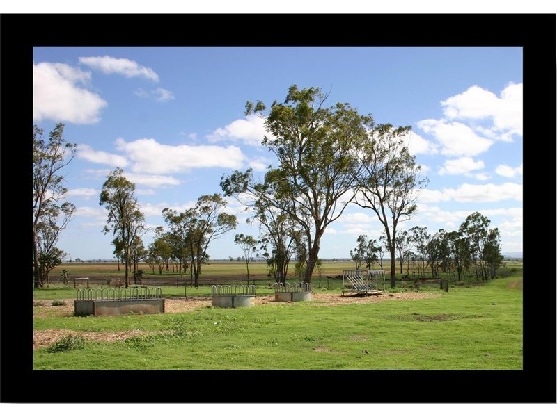 Bowenville QLD 4404
