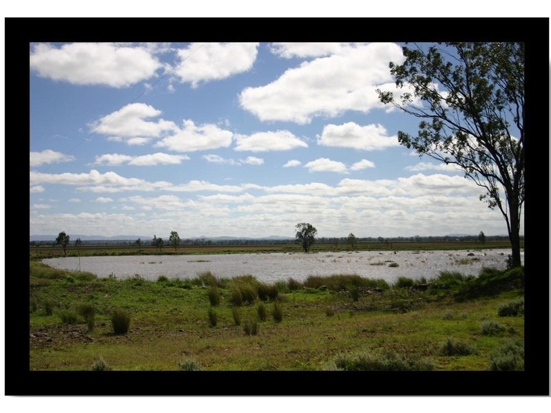 Bowenville QLD 4404