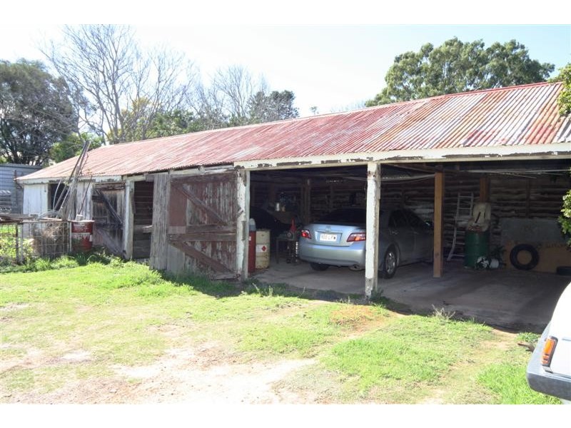 27 Taylor Street, Cecil Plains QLD 4407