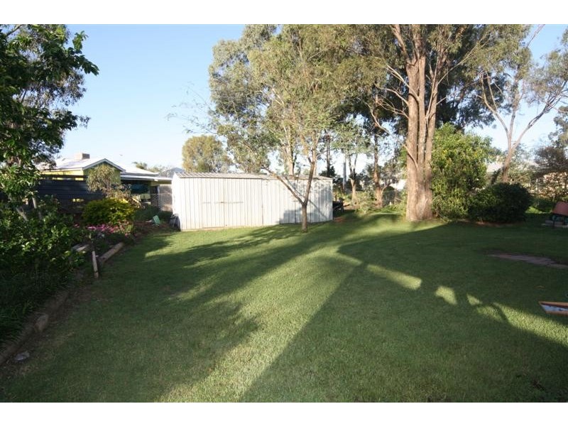6 Margaret Avenue, Dalby QLD 4405